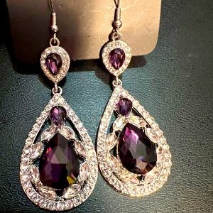 Posh Pageantry fish hook Earrings